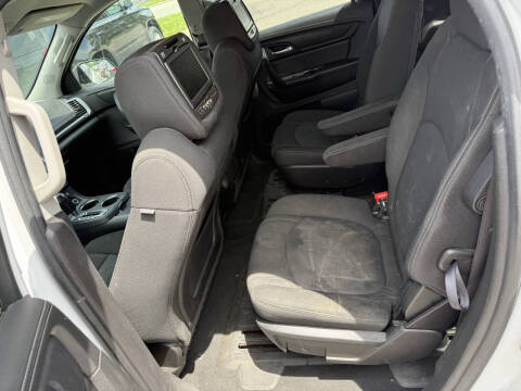 2016 GMC Acadia SLE-2