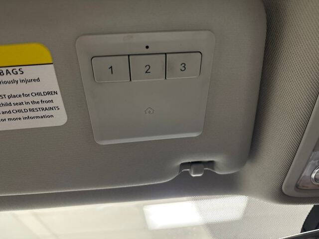 2016 Volkswagen Passat 1.8T SEL Premium