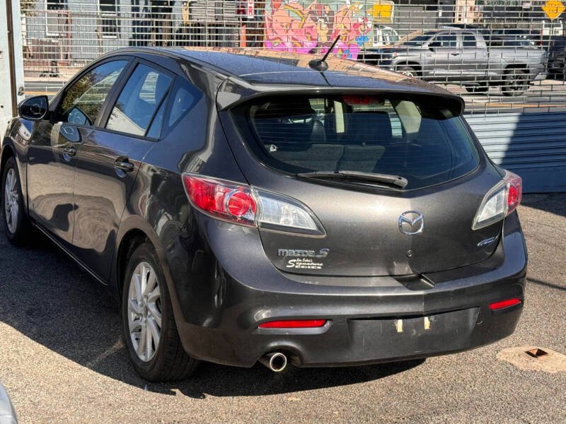 2012 Mazda MAZDA3 i Grand Touring
