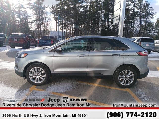 2024 Ford Edge Titanium
