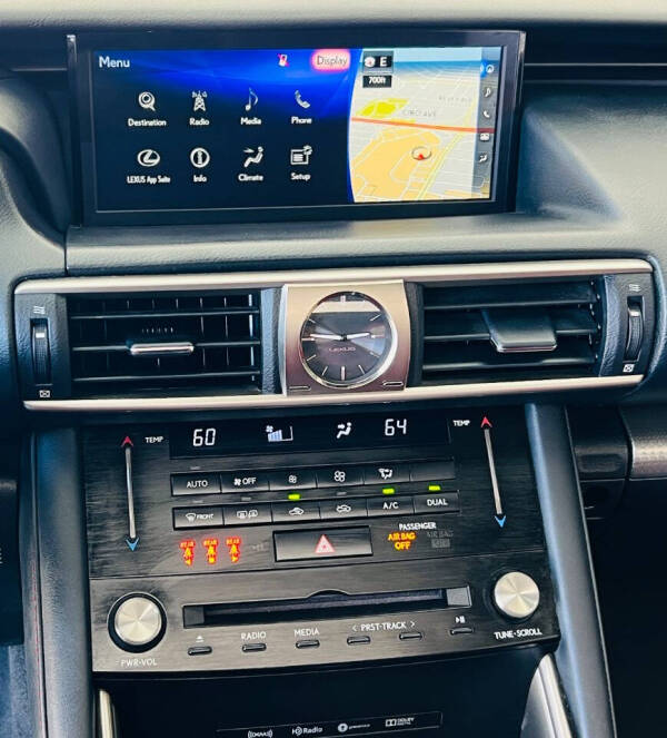 2017 Lexus IS 200t