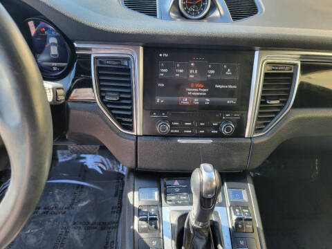 2018 Porsche Macan