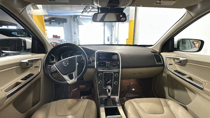 2015 Volvo XC60 3.2 Premier Plus