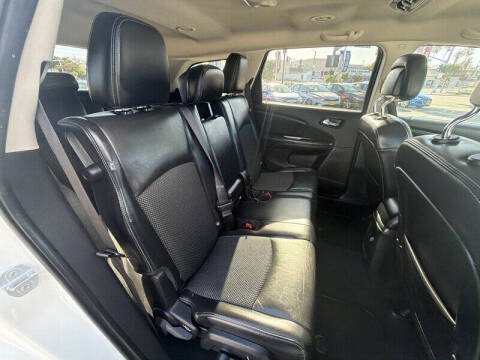 2018 Dodge Journey Crossroad