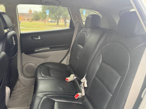 2015 Nissan Rogue Select S