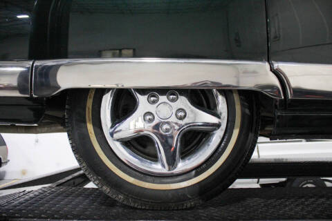 1953 Kaiser Manhattan