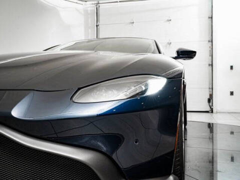 2020 Aston Martin Vantage