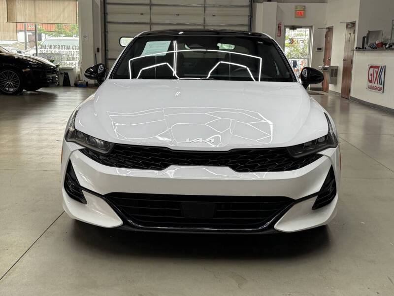 2022 Kia K5