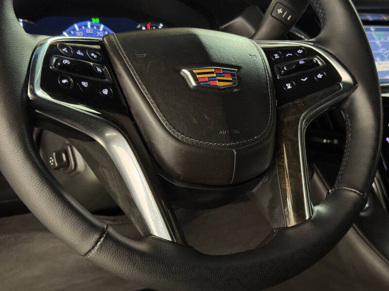 2020 Cadillac Escalade Platinum