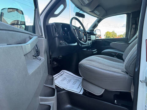 2019 Chevrolet Express 2500