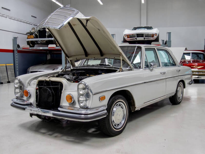 1971 Mercedes-Benz 280-Class