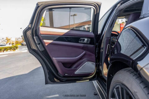 2023 Porsche Panamera GTS