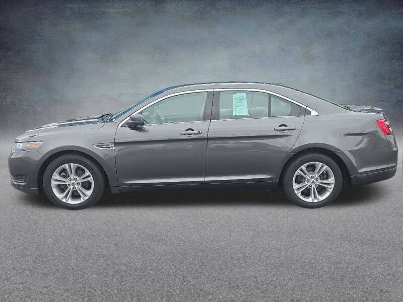 2019 Ford Taurus SE