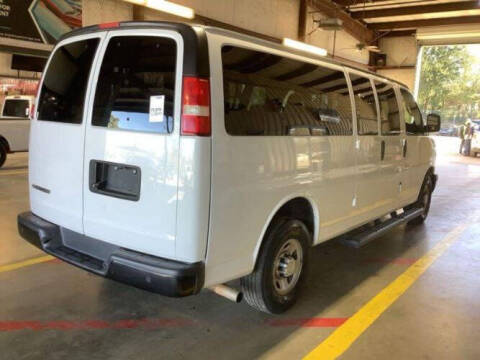 2017 Chevrolet Express LS 3500