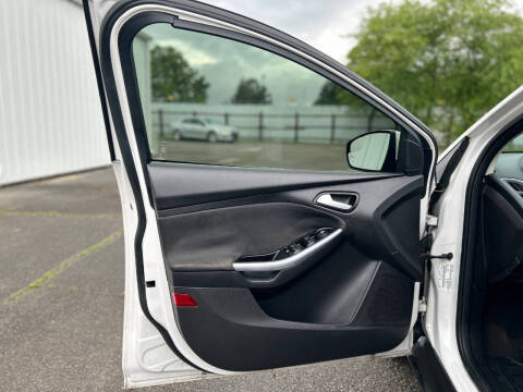 2014 Ford Focus Titanium