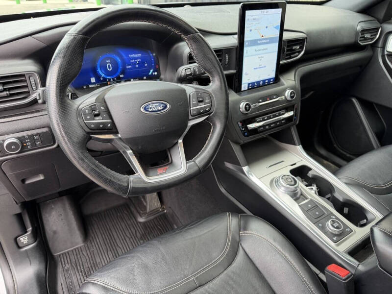 2020 Ford Explorer ST