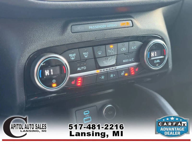 2021 Ford Escape Hybrid SE