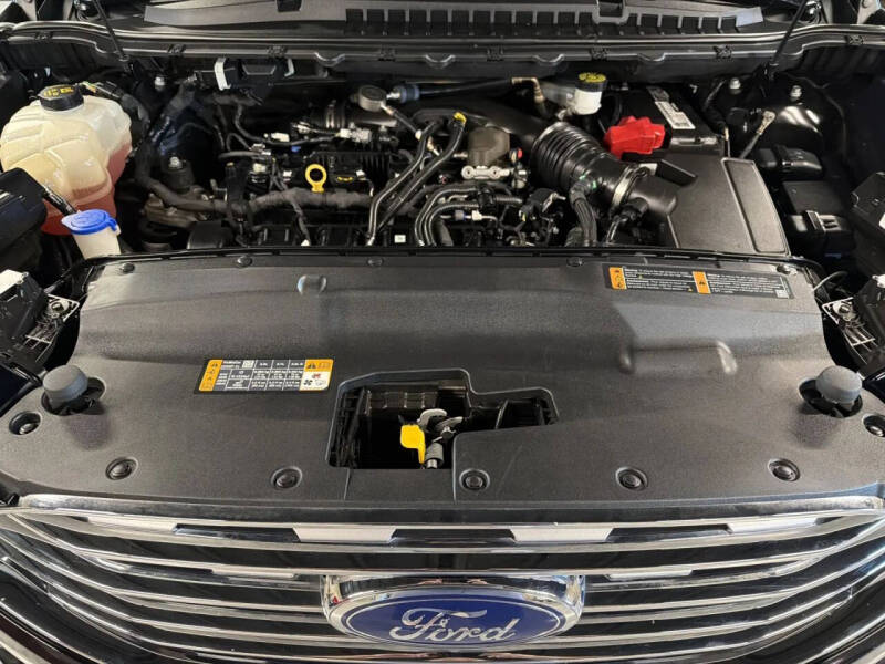 2019 Ford Edge Titanium