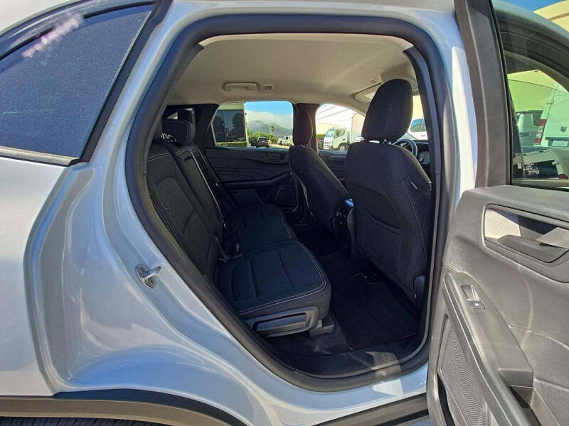 2025 Ford Escape Active