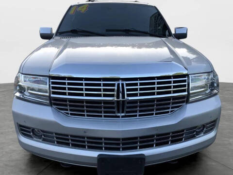 2014 Lincoln Navigator L