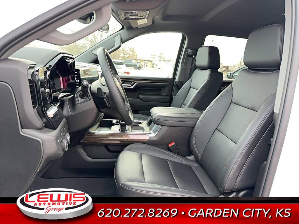 2024 Chevrolet Silverado 1500 for sale at Lewis Chevrolet of Garden City in Garden City, KS