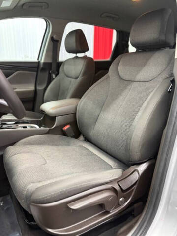 2020 Hyundai Santa Fe SE