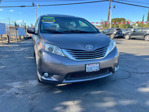 2013 Toyota Sienna for sale at Star Auto Sales Ceres in Ceres CA