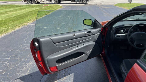 2004 Chrysler Sebring LXi