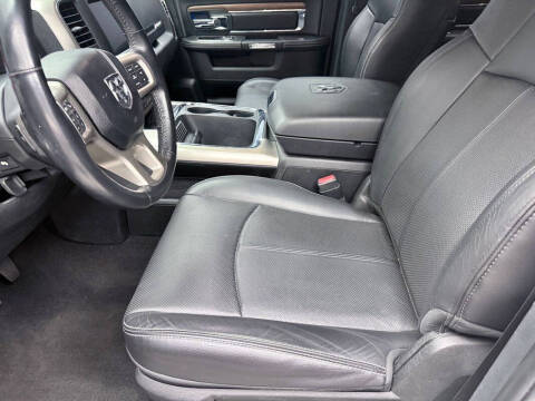 2017 RAM 1500 Laramie