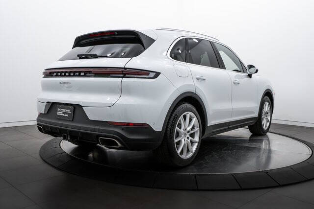 2024 Porsche Cayenne