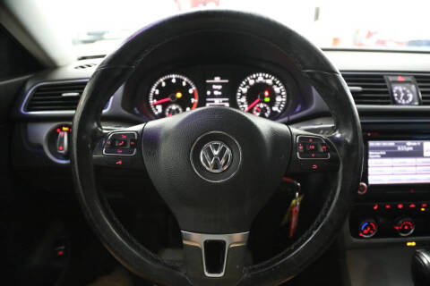 2014 Volkswagen Passat 1.8T SE PZEV