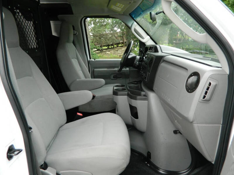 2013 Ford E-Series E-150