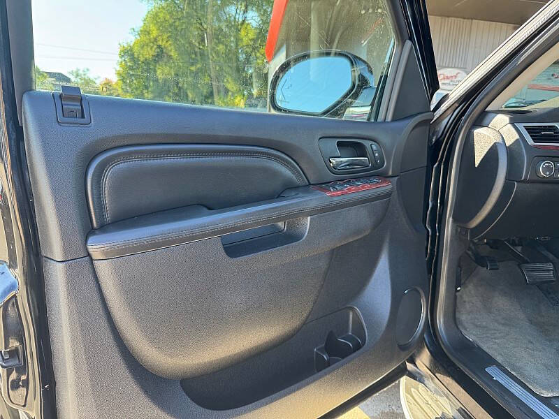 2010 Cadillac Escalade Luxury