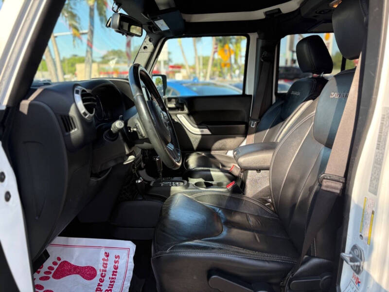 2017 Jeep Wrangler Unlimited Sahara