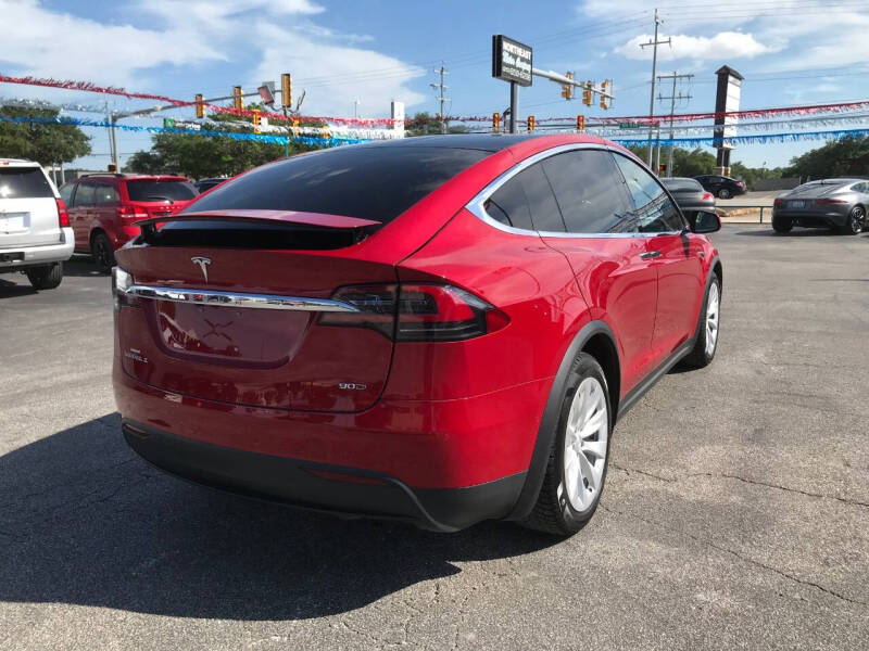 2016 Tesla Model X 90D