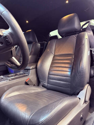 2013 Dodge Challenger SXT