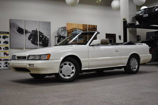 1992 Infiniti M30