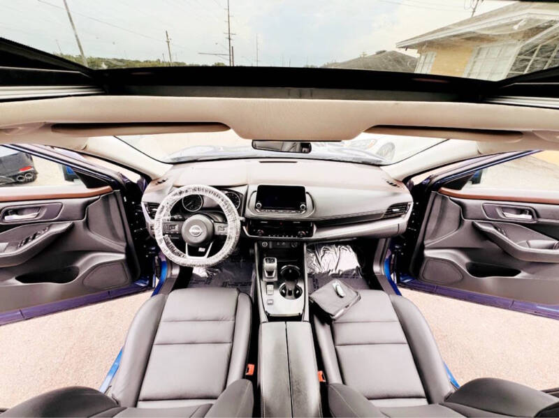 2022 Nissan Rogue SV