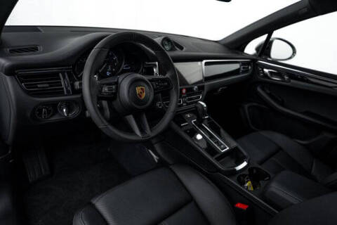 2026 Porsche Macan T