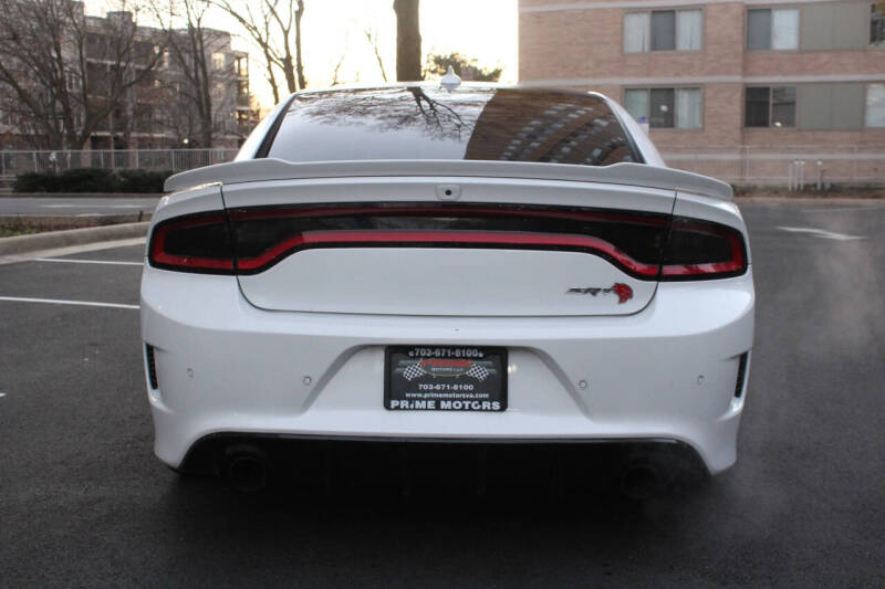 2016 Dodge Charger SRT Hellcat