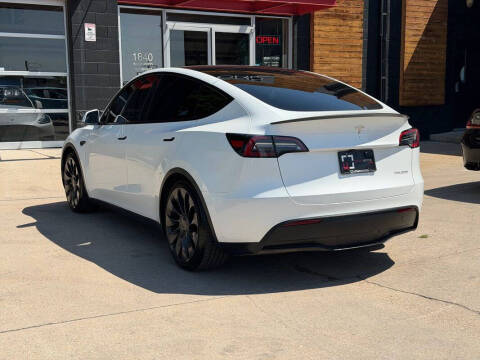2023 Tesla Model Y Performance