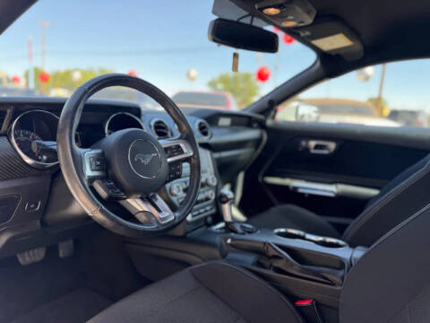 2016 Ford Mustang V6