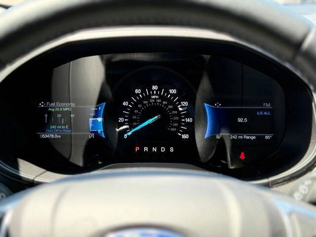 2023 Ford Edge Titanium