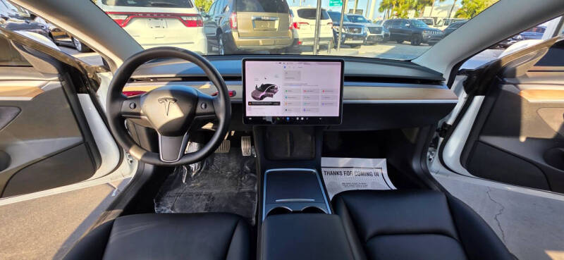 2021 Tesla Model 3 Standard Range Plus