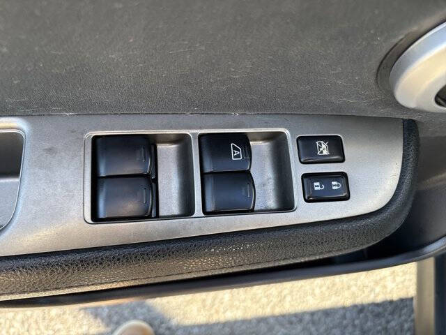 2011 Nissan Versa 1.8 S