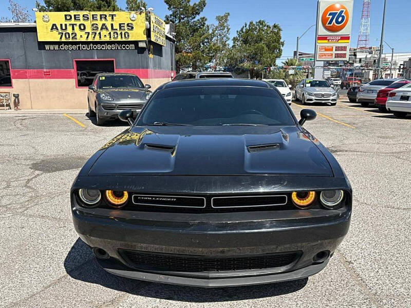 2015 Dodge Challenger SXT