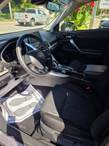 2020 Mitsubishi Eclipse Cross SE