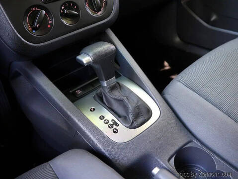 2008 Volkswagen Rabbit S