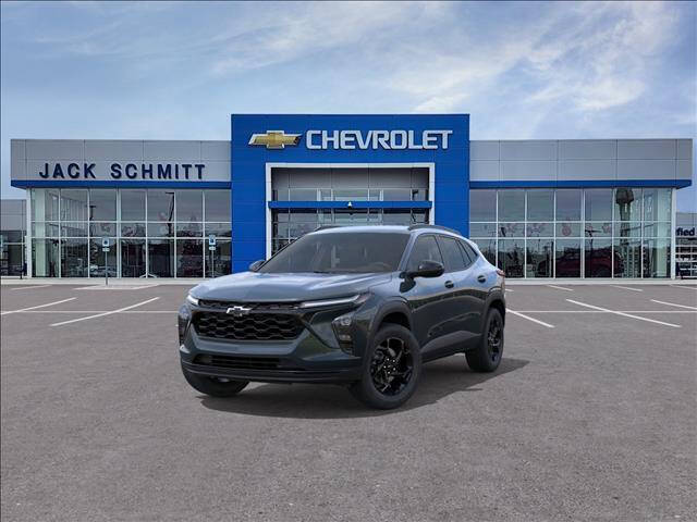 2026 Chevrolet Trax LT - Photo 8