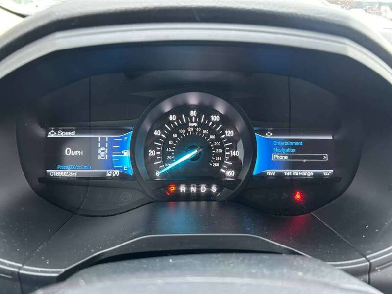 2022 Ford Edge SEL